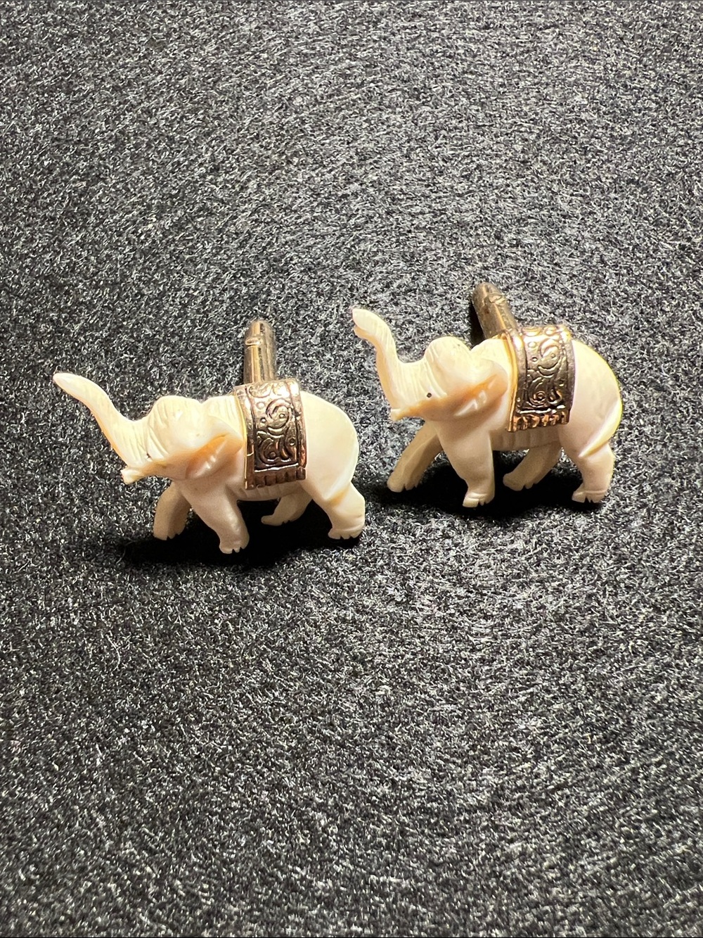 Vintage Good Luck Elephant Cufflinks with Ornate Gold Tone Saddle (Howdah)